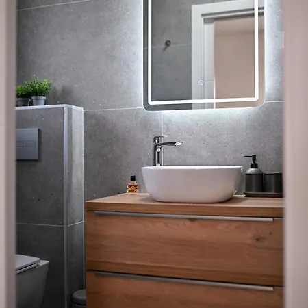 San Antonio * Bibinje