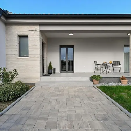 San Antonio * Bibinje