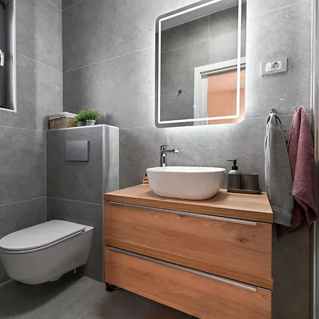 San Antonio * Bibinje